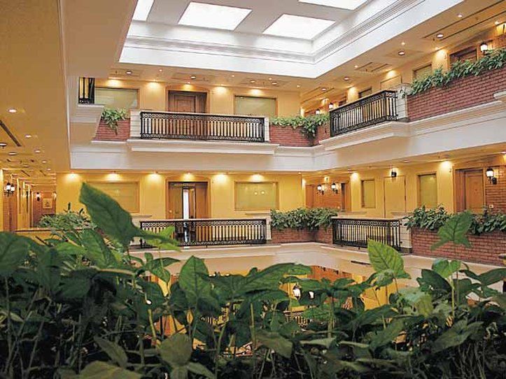 Savoy Suites Noida Ngoại thất bức ảnh